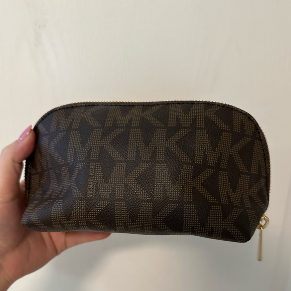 Michael Kors Cosmetic Bag - Picture 3 of 4